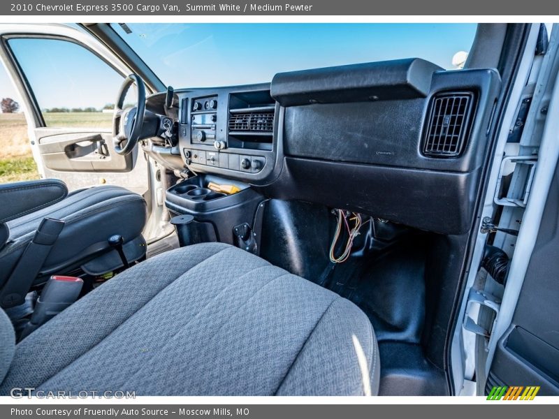 Summit White / Medium Pewter 2010 Chevrolet Express 3500 Cargo Van