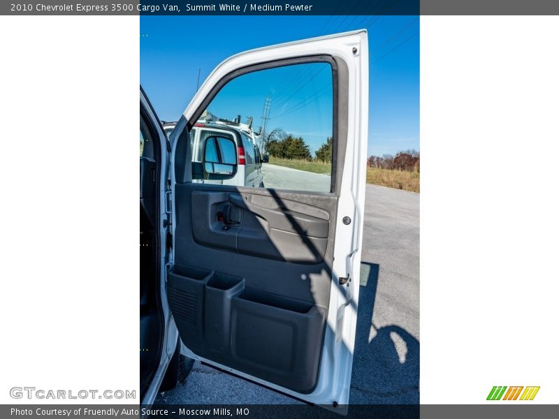 Summit White / Medium Pewter 2010 Chevrolet Express 3500 Cargo Van