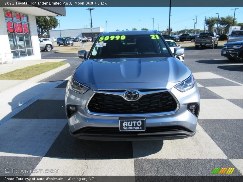 Moon Dust / Black 2021 Toyota Highlander Limited AWD