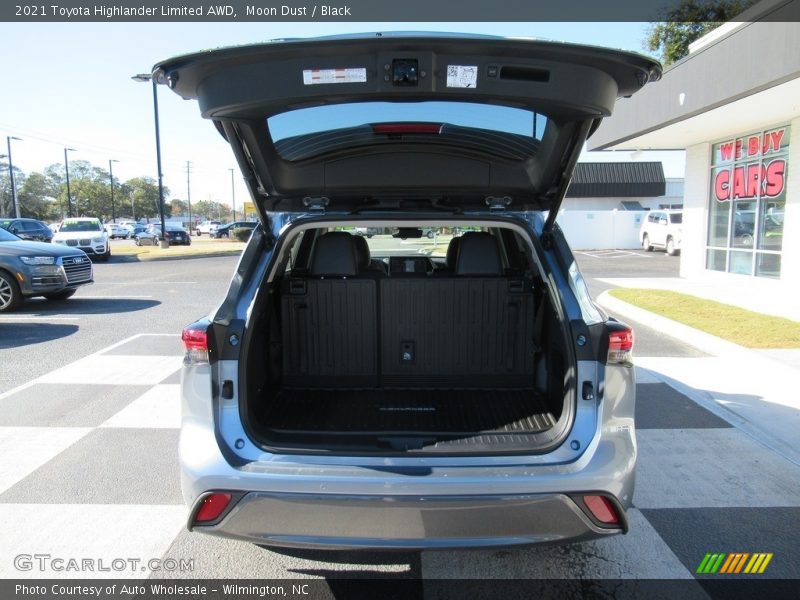 Moon Dust / Black 2021 Toyota Highlander Limited AWD