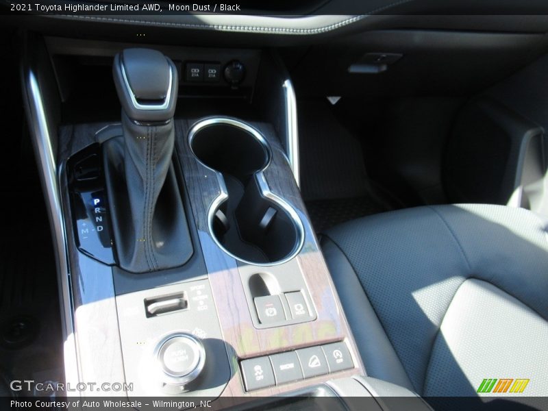 Moon Dust / Black 2021 Toyota Highlander Limited AWD