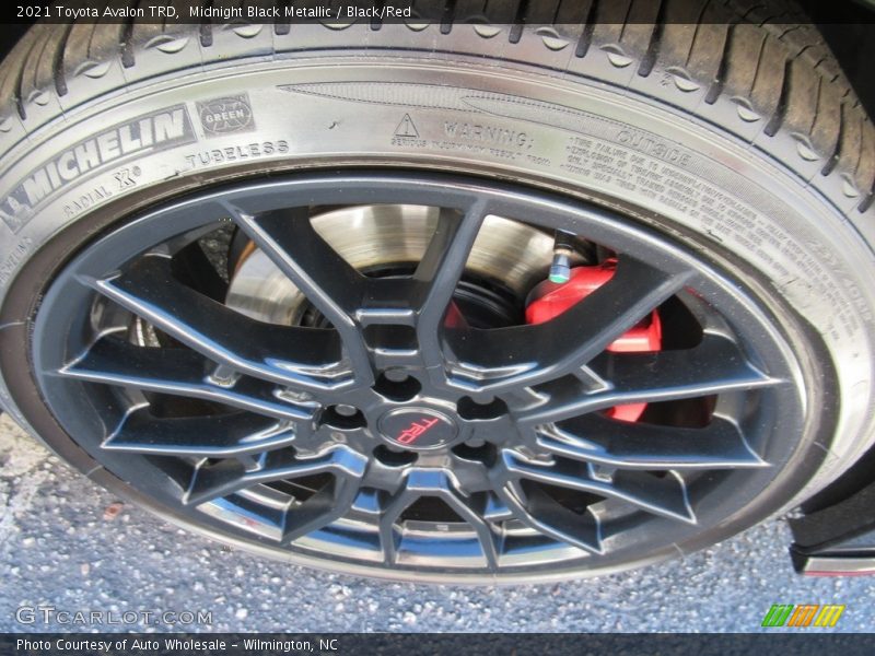 Midnight Black Metallic / Black/Red 2021 Toyota Avalon TRD
