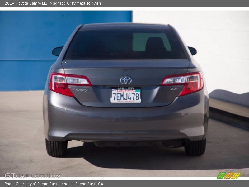Magnetic Gray Metallic / Ash 2014 Toyota Camry LE