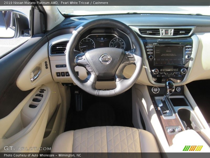 Pearl White Tricoat / Cashmere 2019 Nissan Murano Platinum AWD