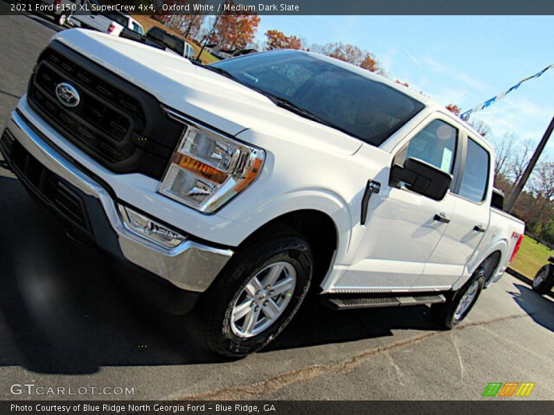 Front 3/4 View of 2021 F150 XL SuperCrew 4x4