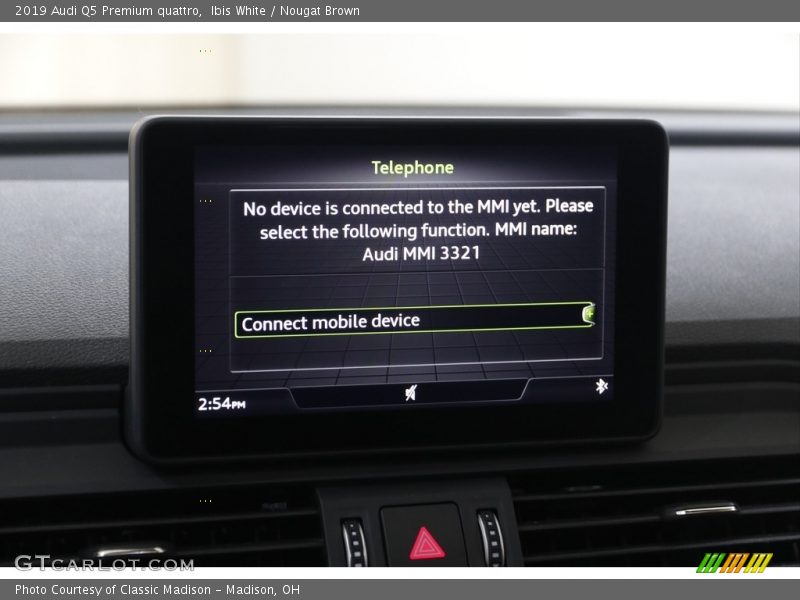 Ibis White / Nougat Brown 2019 Audi Q5 Premium quattro