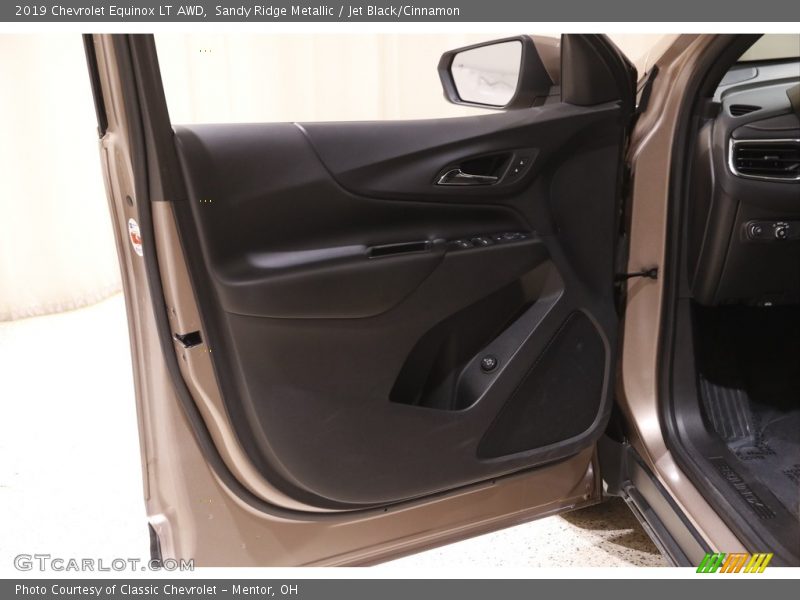 Sandy Ridge Metallic / Jet Black/Cinnamon 2019 Chevrolet Equinox LT AWD