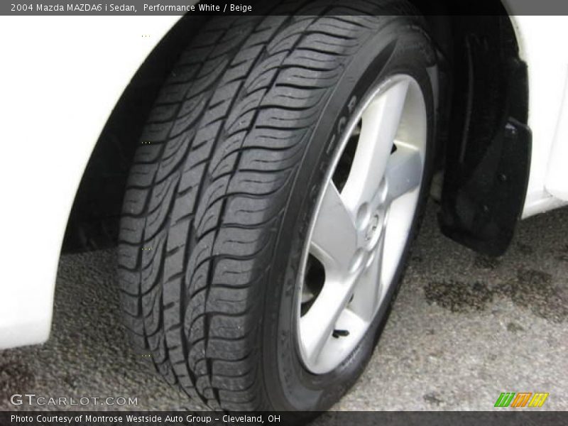 Performance White / Beige 2004 Mazda MAZDA6 i Sedan