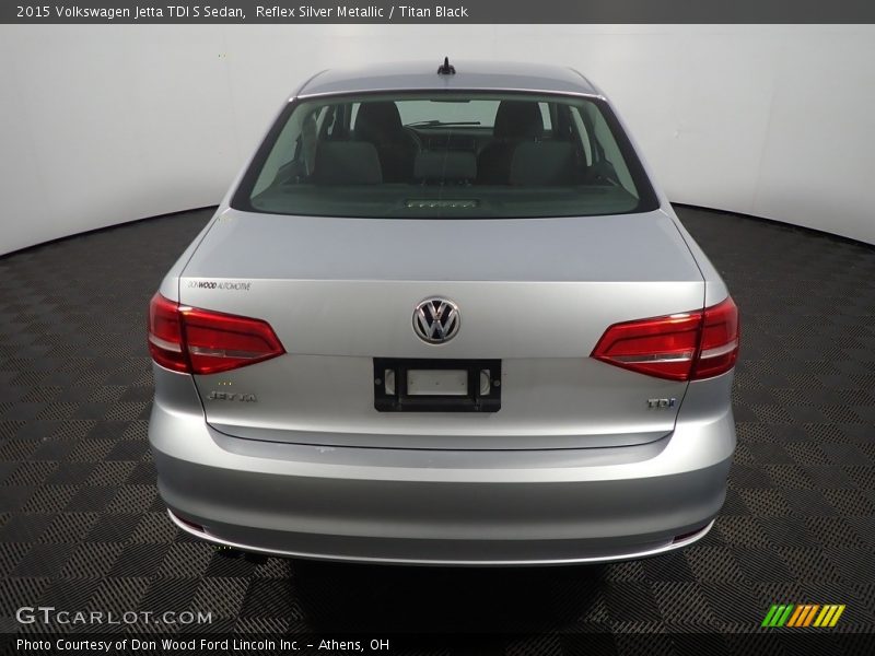 Reflex Silver Metallic / Titan Black 2015 Volkswagen Jetta TDI S Sedan