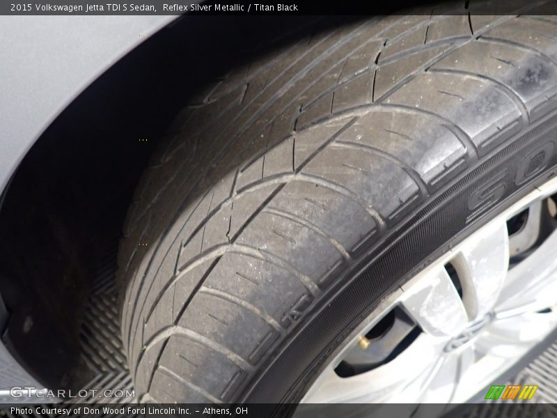 Reflex Silver Metallic / Titan Black 2015 Volkswagen Jetta TDI S Sedan
