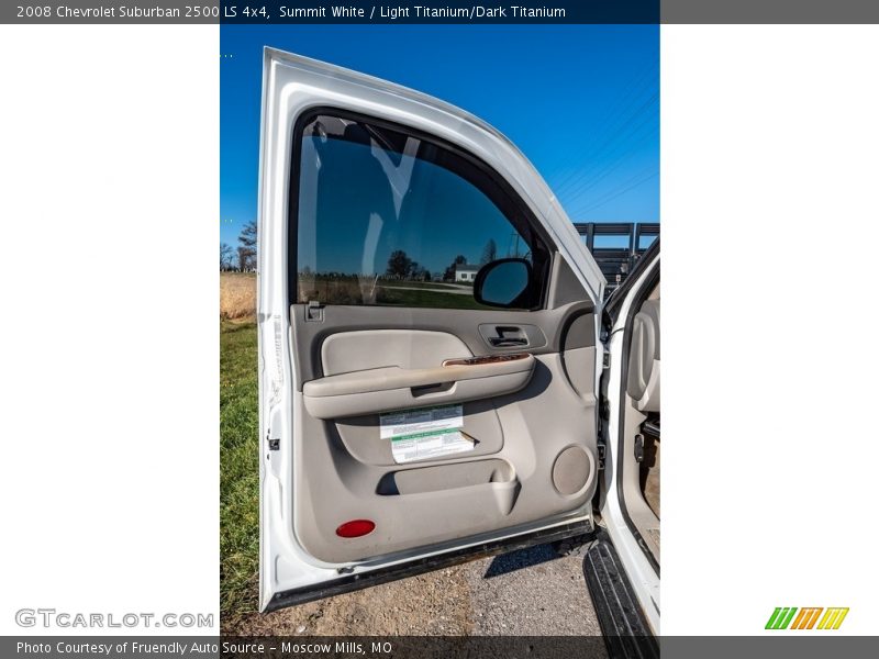 Summit White / Light Titanium/Dark Titanium 2008 Chevrolet Suburban 2500 LS 4x4