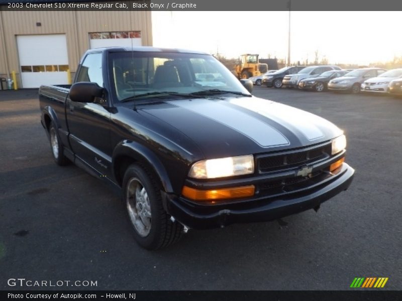Black Onyx / Graphite 2003 Chevrolet S10 Xtreme Regular Cab