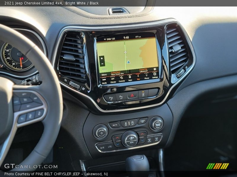 Bright White / Black 2021 Jeep Cherokee Limited 4x4