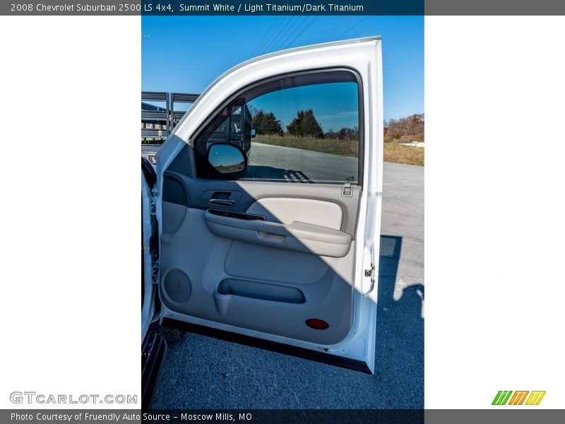 Summit White / Light Titanium/Dark Titanium 2008 Chevrolet Suburban 2500 LS 4x4