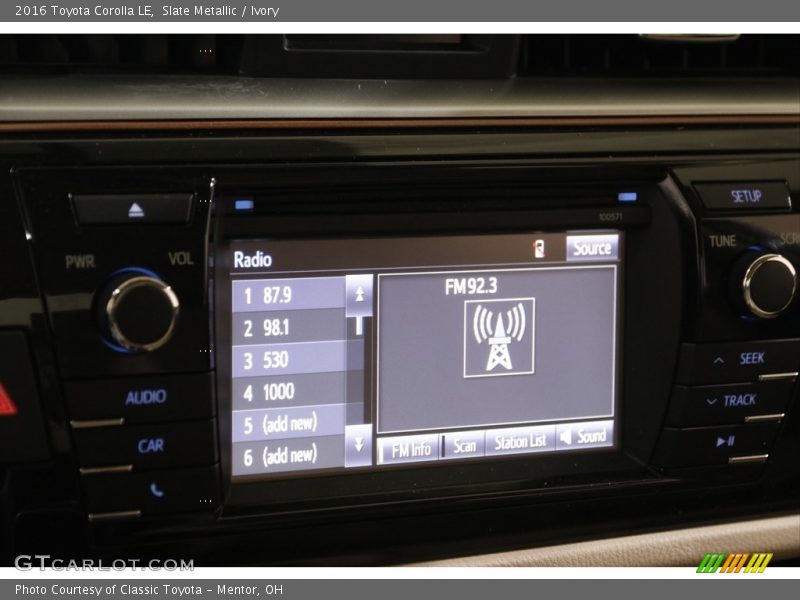Slate Metallic / Ivory 2016 Toyota Corolla LE