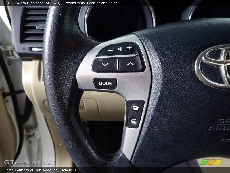 Blizzard White Pearl / Sand Beige 2012 Toyota Highlander SE 4WD