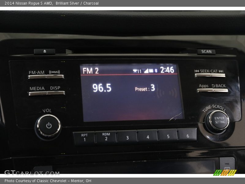 Brilliant Silver / Charcoal 2014 Nissan Rogue S AWD