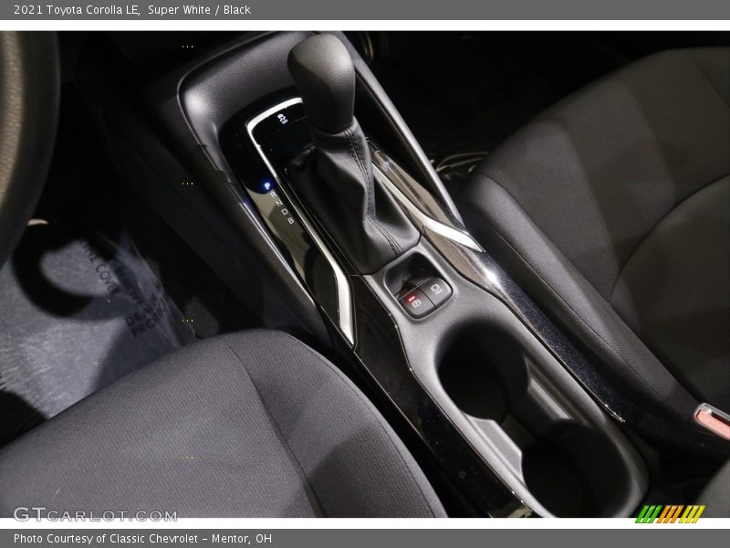 Super White / Black 2021 Toyota Corolla LE