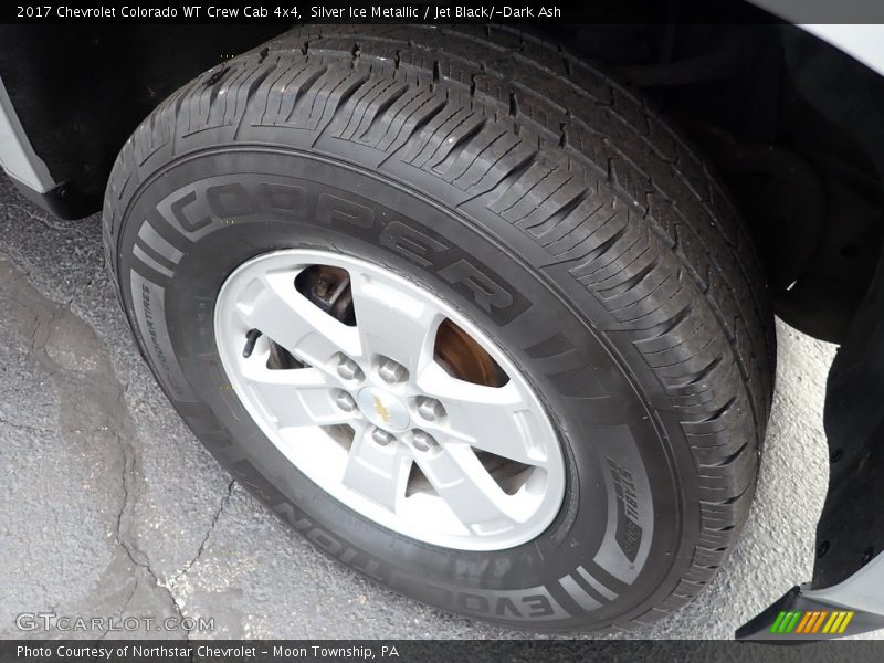 Silver Ice Metallic / Jet Black/­Dark Ash 2017 Chevrolet Colorado WT Crew Cab 4x4