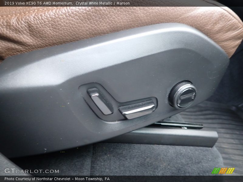 Crystal White Metallic / Maroon 2019 Volvo XC90 T6 AWD Momentum