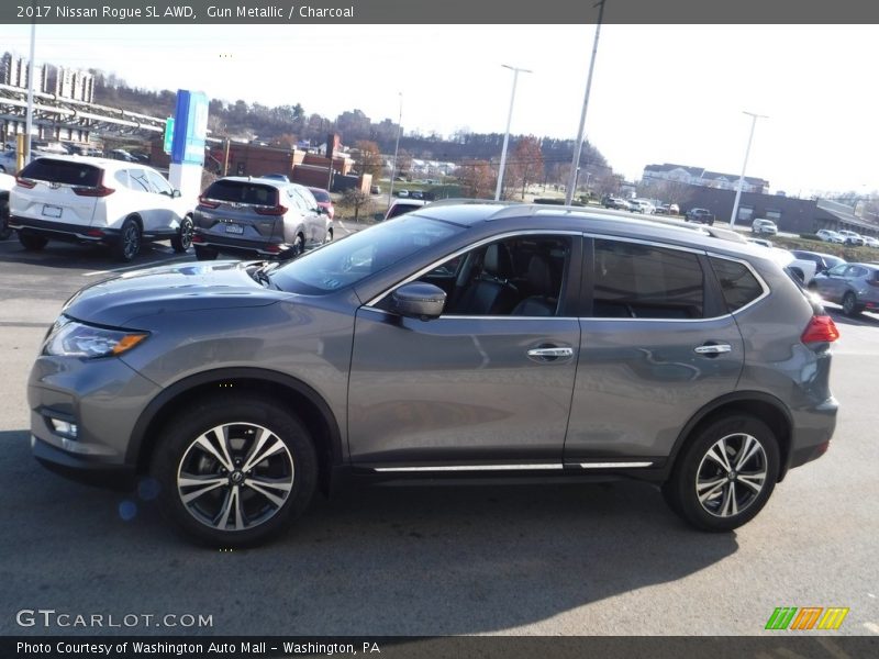 Gun Metallic / Charcoal 2017 Nissan Rogue SL AWD
