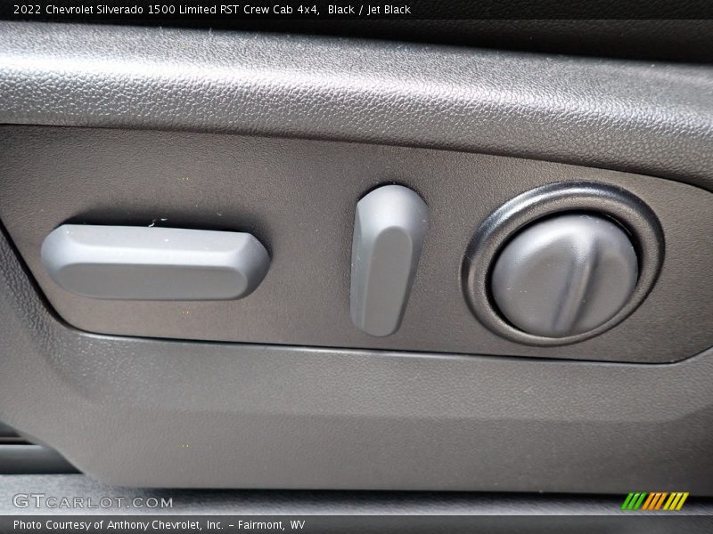 Black / Jet Black 2022 Chevrolet Silverado 1500 Limited RST Crew Cab 4x4
