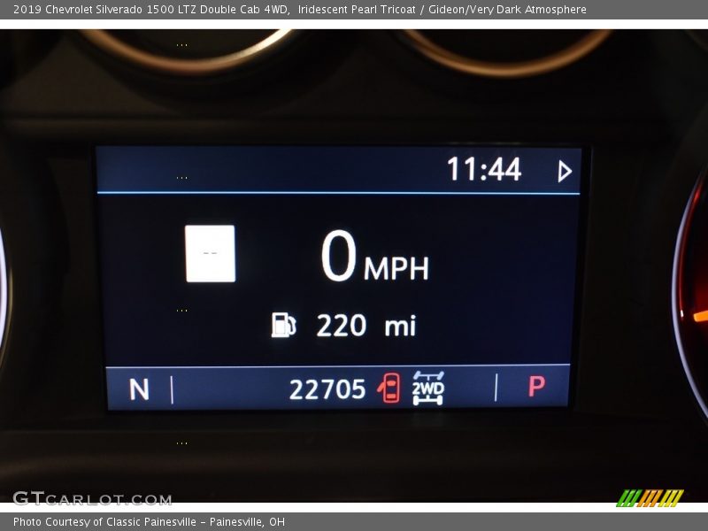 Iridescent Pearl Tricoat / Gideon/Very Dark Atmosphere 2019 Chevrolet Silverado 1500 LTZ Double Cab 4WD