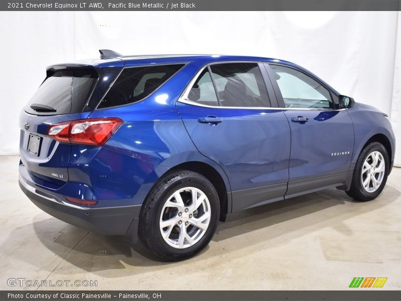 Pacific Blue Metallic / Jet Black 2021 Chevrolet Equinox LT AWD