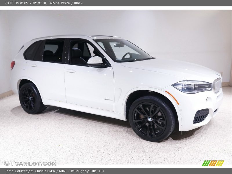 Alpine White / Black 2018 BMW X5 xDrive50i