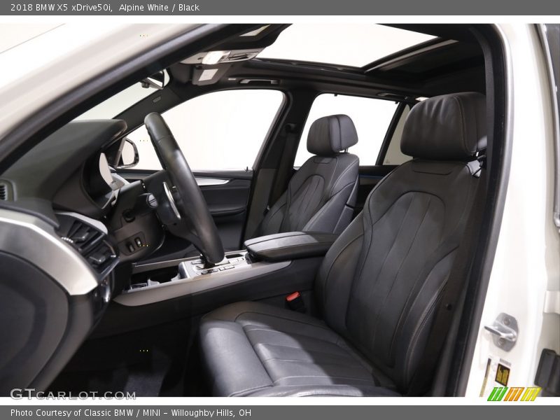 Alpine White / Black 2018 BMW X5 xDrive50i
