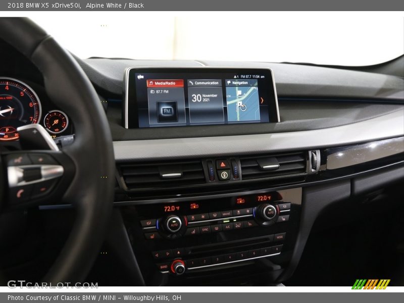 Alpine White / Black 2018 BMW X5 xDrive50i