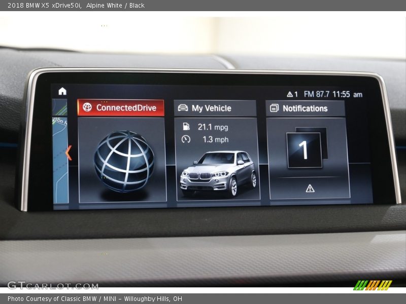 Alpine White / Black 2018 BMW X5 xDrive50i