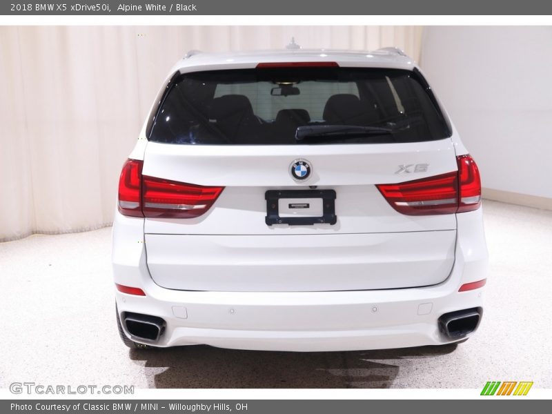 Alpine White / Black 2018 BMW X5 xDrive50i