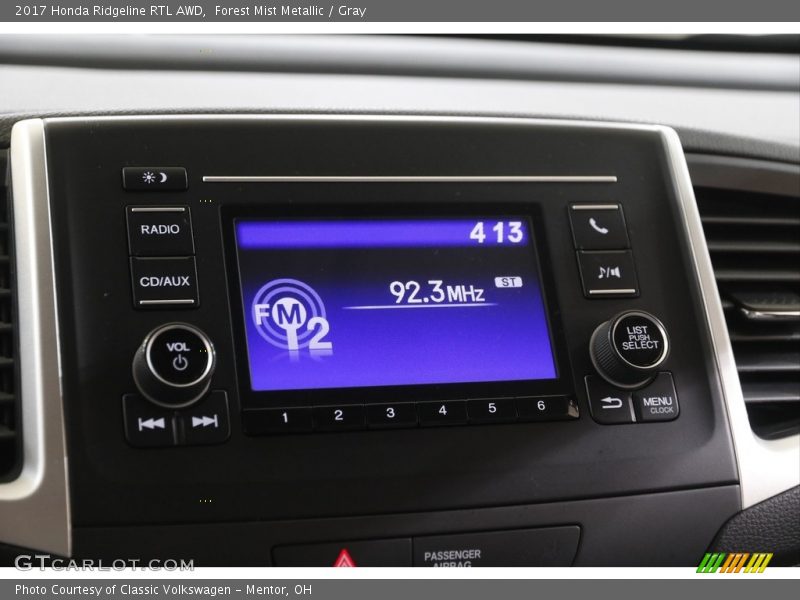 Forest Mist Metallic / Gray 2017 Honda Ridgeline RTL AWD