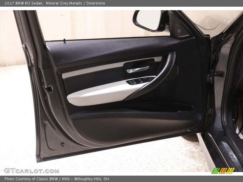 Mineral Grey Metallic / Silverstone 2017 BMW M3 Sedan