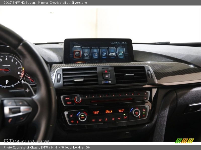 Controls of 2017 M3 Sedan