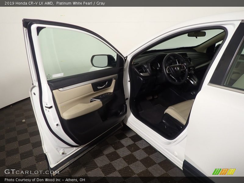 Platinum White Pearl / Gray 2019 Honda CR-V LX AWD