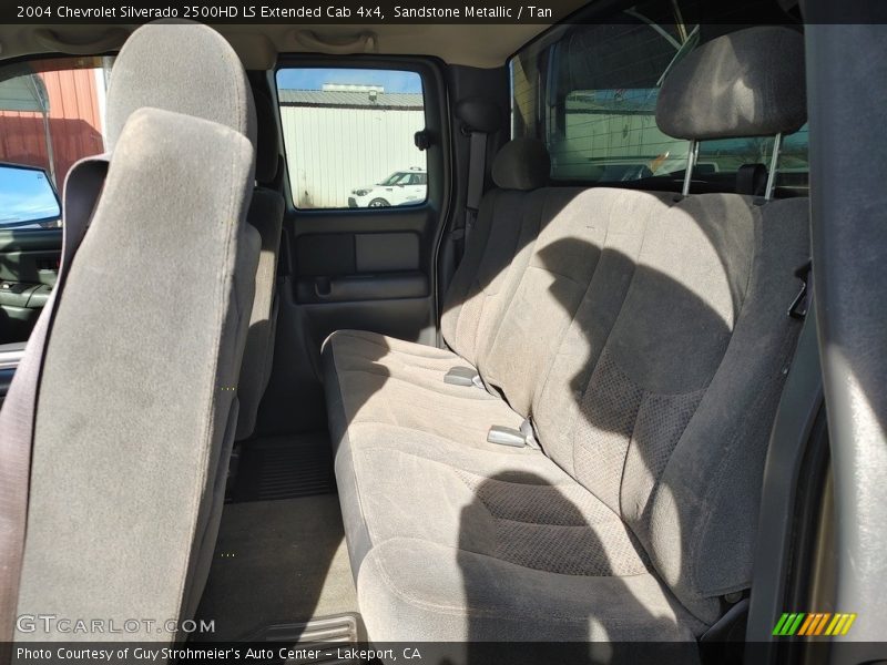 Sandstone Metallic / Tan 2004 Chevrolet Silverado 2500HD LS Extended Cab 4x4