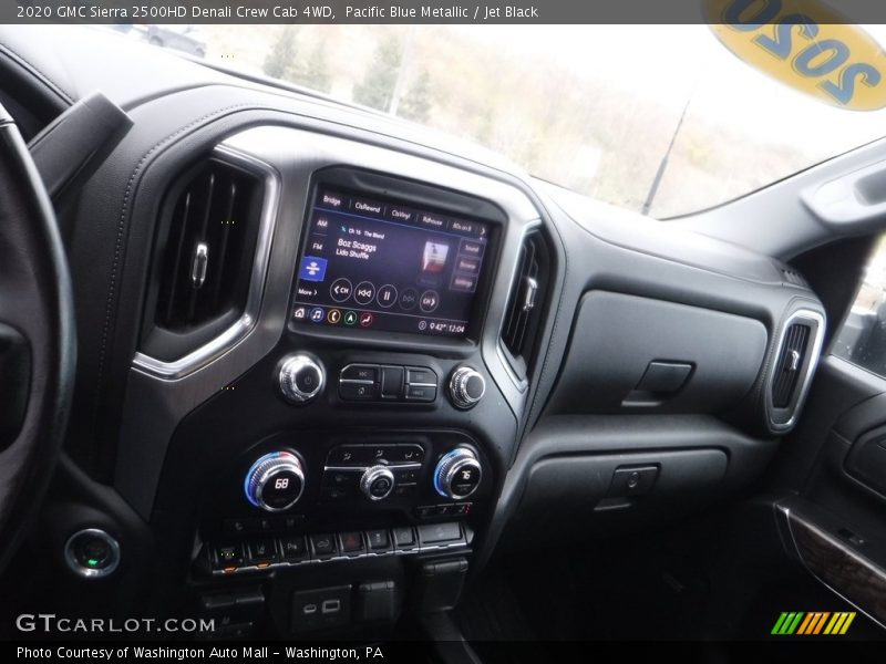 Pacific Blue Metallic / Jet Black 2020 GMC Sierra 2500HD Denali Crew Cab 4WD