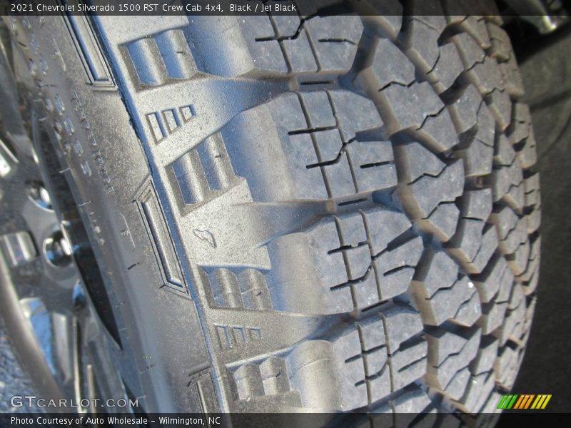 Black / Jet Black 2021 Chevrolet Silverado 1500 RST Crew Cab 4x4
