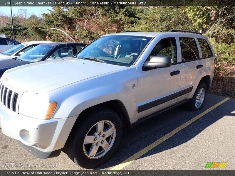 Bright Silver Metallic / Medium Slate Gray 2005 Jeep Grand Cherokee Laredo 4x4