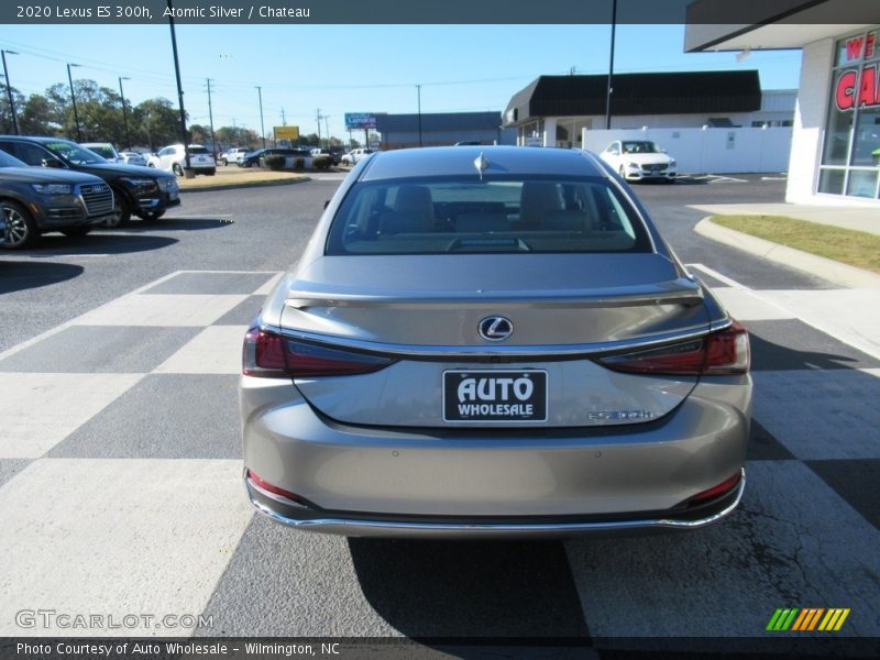 Atomic Silver / Chateau 2020 Lexus ES 300h
