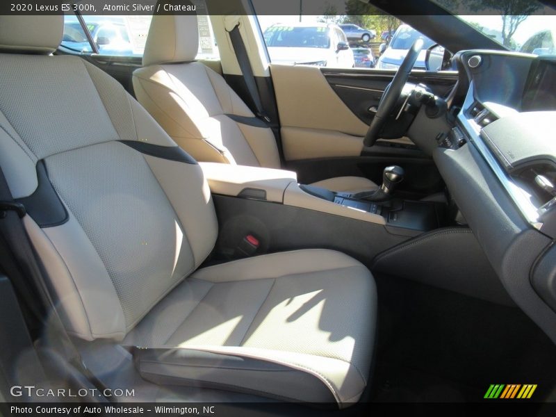 Atomic Silver / Chateau 2020 Lexus ES 300h