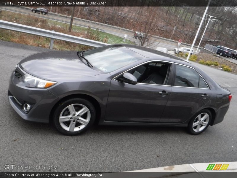 Magnetic Gray Metallic / Black/Ash 2012 Toyota Camry SE