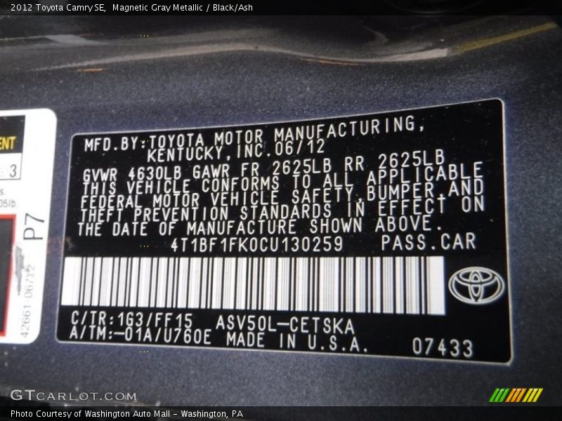 Magnetic Gray Metallic / Black/Ash 2012 Toyota Camry SE