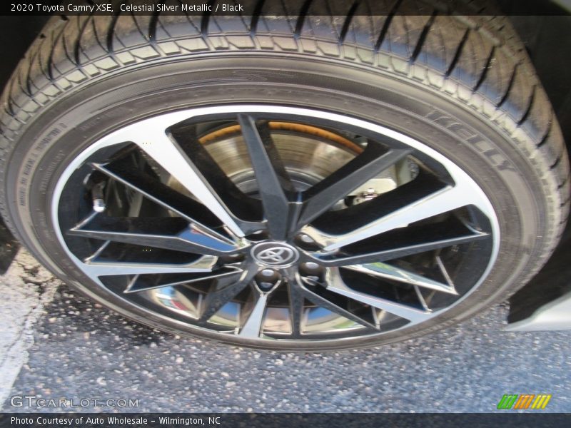 Celestial Silver Metallic / Black 2020 Toyota Camry XSE