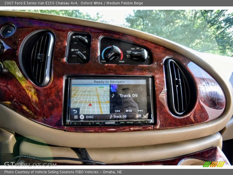 Controls of 2007 E Series Van E150 Chateau 4x4