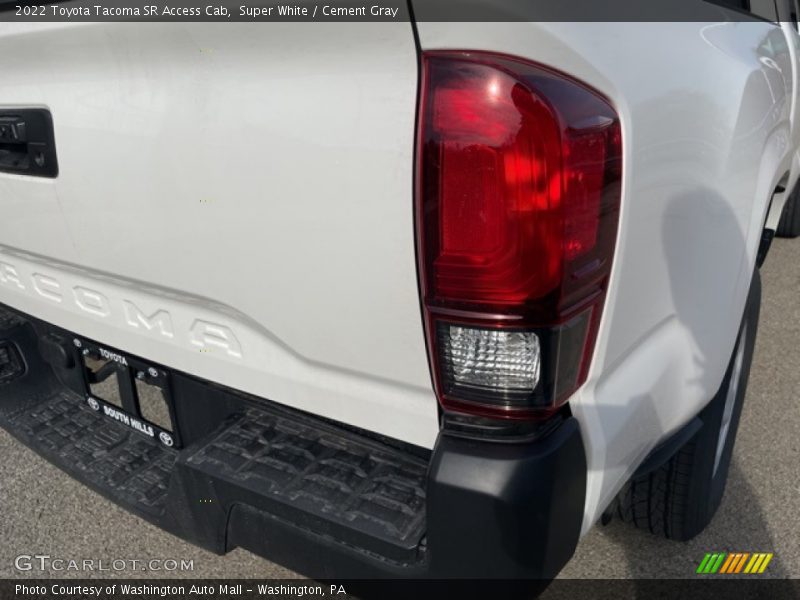 Super White / Cement Gray 2022 Toyota Tacoma SR Access Cab