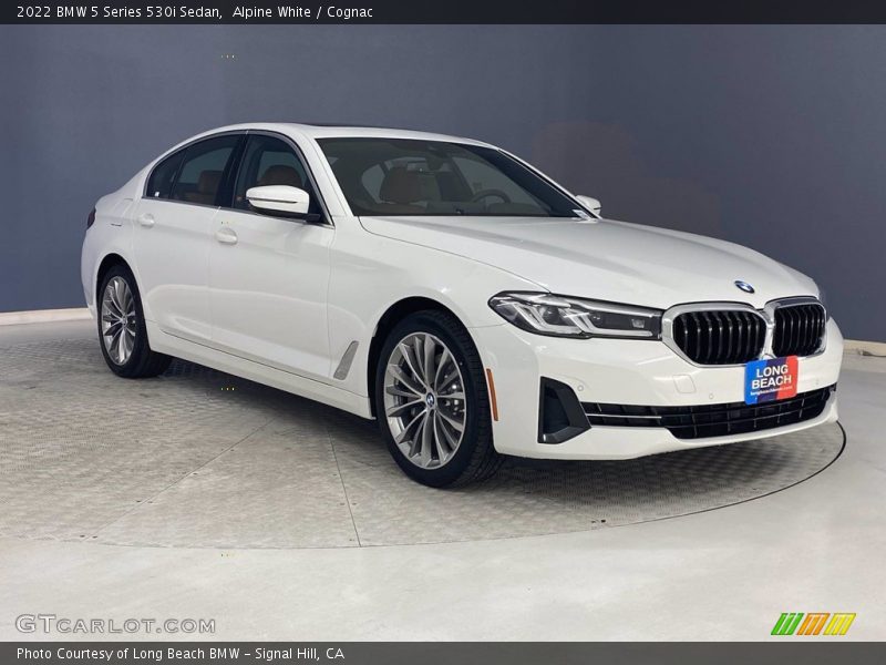 Alpine White / Cognac 2022 BMW 5 Series 530i Sedan