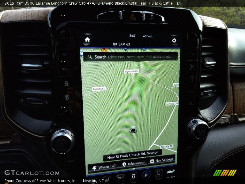 Navigation of 2019 3500 Laramie Longhorn Crew Cab 4x4
